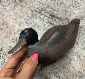 Vintage Hand Carved Ironwood Duck Statue Sculpture 7 inch Sportsman Decor